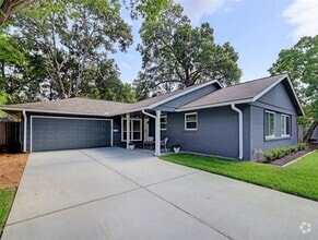 Building Photo - 7926 Ridgeview Dr