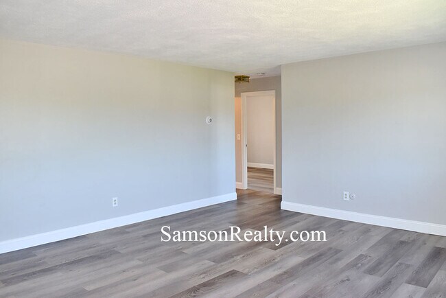 Building Photo - 54 Will Dr