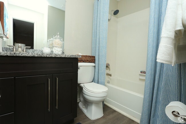 1050Sqft-The Cambridge - The Windward