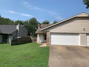 Building Photo - 514 N 36th St
