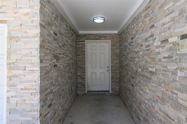 Building Photo - 12403 Urban Dale Ct