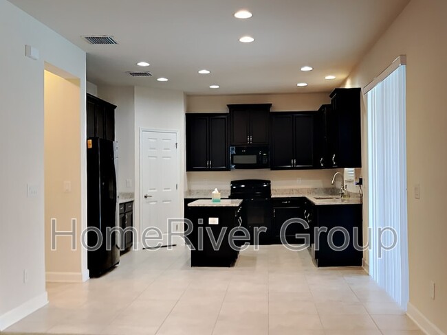 Foto del edificio - 10459 Flagstaff Falls Ave