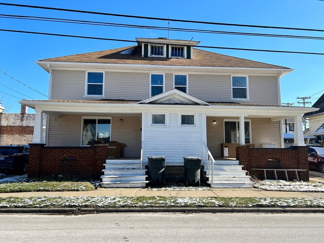 107 S Pardee St, Wadsworth, OH 44281 House Rental in Wadsworth, OH