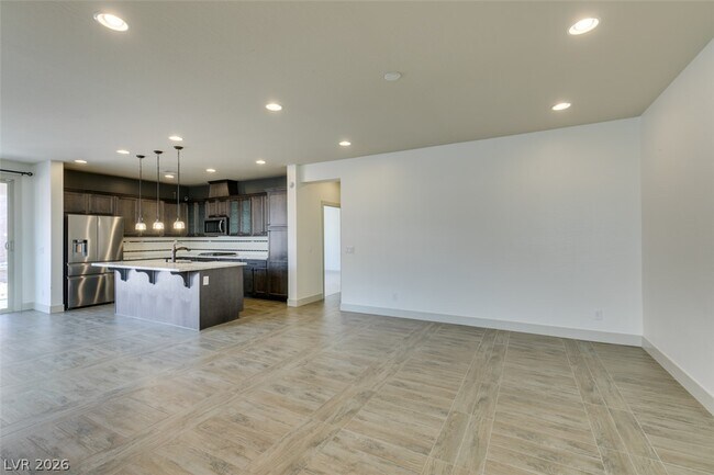 Building Photo - 9009 Janice Glen Ave