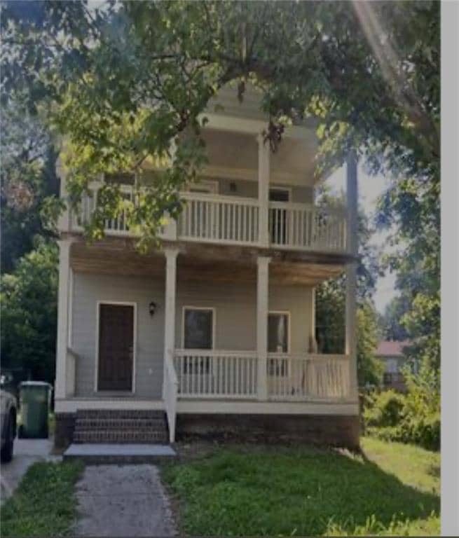 Primary Photo - 15 Ollie St NW