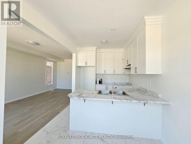 Building Photo - 61 Copperhill Hts