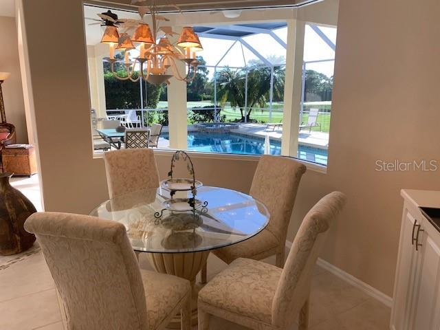 Foto del edificio - 9477 Cedar Ridge Ln