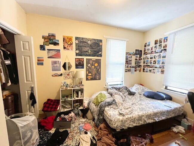 Foto del edificio - 1578 Tremont St