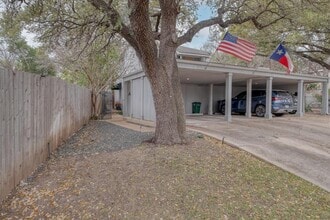 Building Photo - 2404 McCall Rd