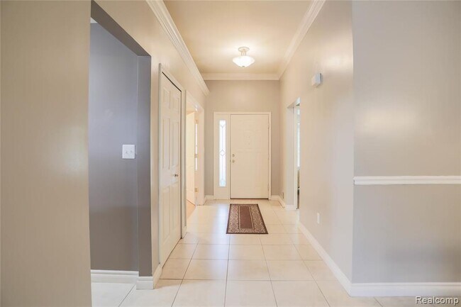 Foto del edificio - 52245 Silvanna Ln