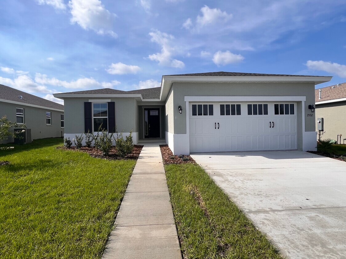Primary Photo - 7552 SW 56th Pl
