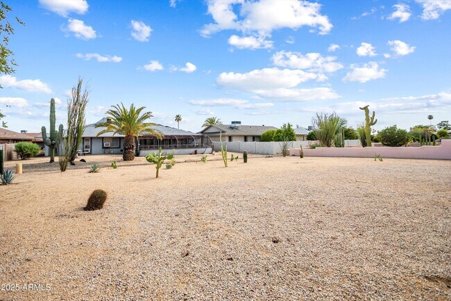 Foto del edificio - 12543 W Parkwood Dr