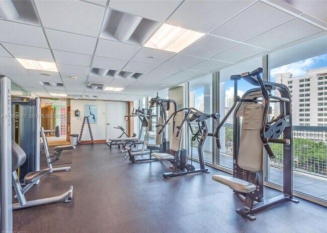 Foto del edificio - 41 SE 5th St