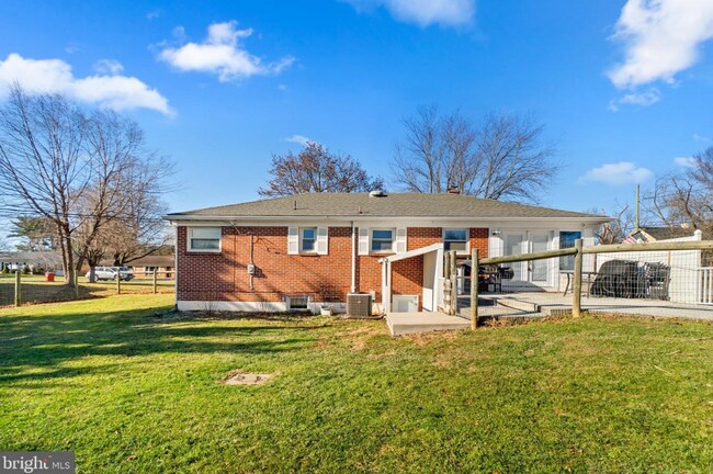 Foto del edificio - 11837 Robinwood Dr