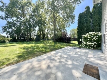 Foto del edificio - 2642 Blarney Stone Dr