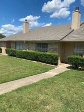 Building Photo - 8322 El Cerrito Dr