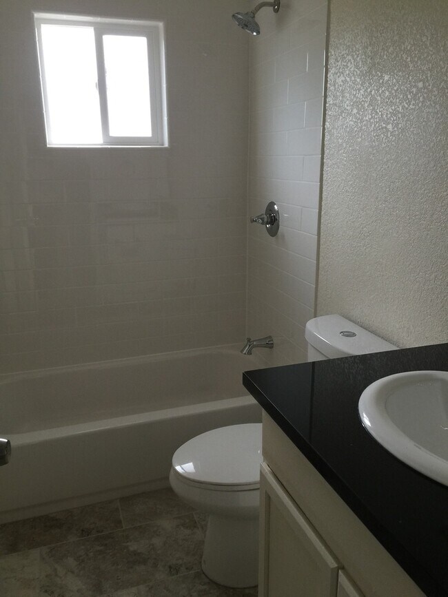 Foto del edificio - Cozy South Sacramento Home