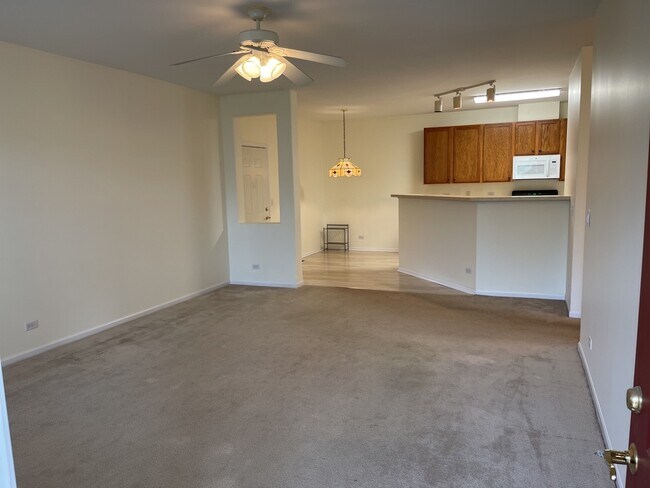 Foto del edificio - 4268 Savoy Ln