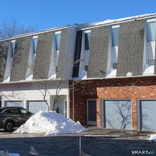 Building Photo - 410 Farmington Ave