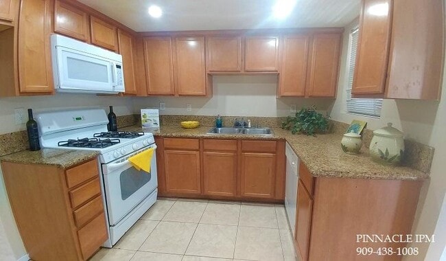 Building Photo - 1315 Massachusetts Ave #202