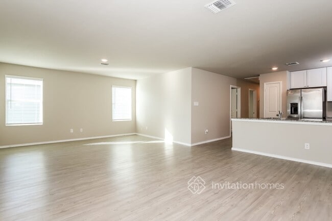 Building Photo - 5622 Basilica Pl