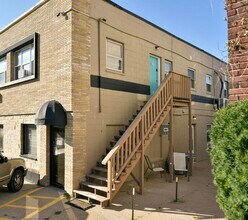 Building Photo - 3512 Dodge St