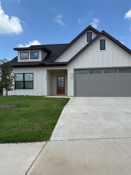Foto del edificio - 4804 Dry Creek Rd