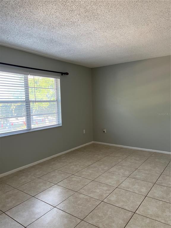 Building Photo - 1154 Paseo Del Sol
