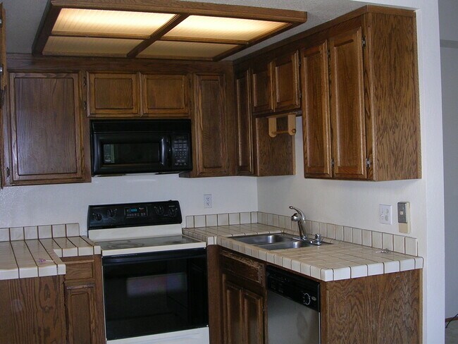 Foto del edificio - 705 W Fremont Ave