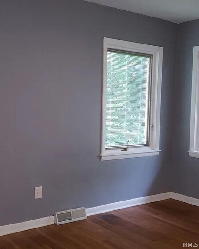 Foto del edificio - 117 N Hillsdale Dr