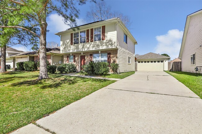 Foto del edificio - 415 Laurel Pine Dr