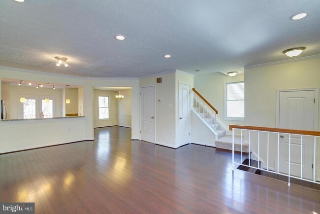 Foto del edificio - 14510 Mayfair Dr