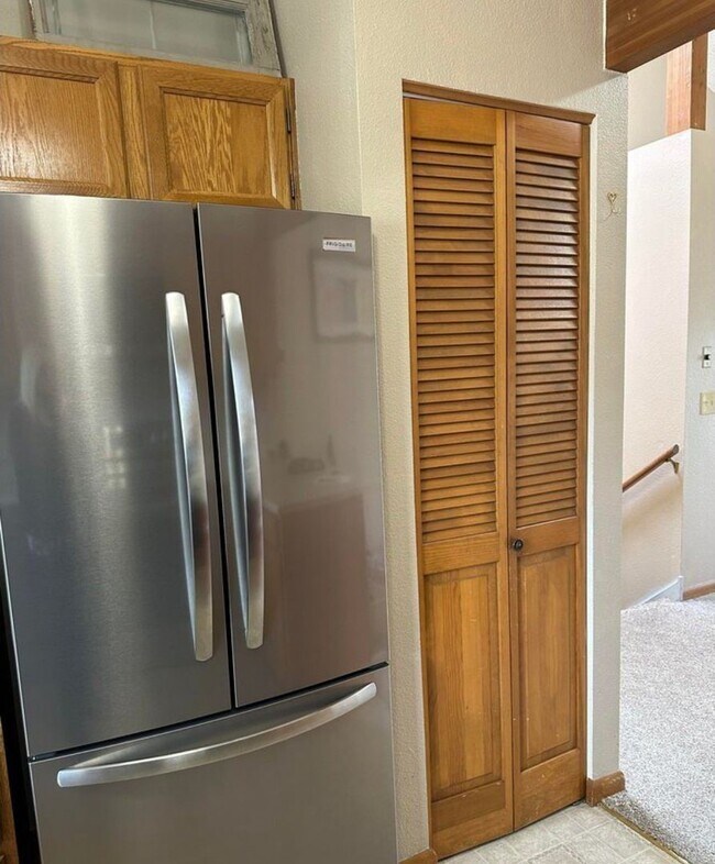 Foto del edificio - Estes Park Town Home Coming Soon!