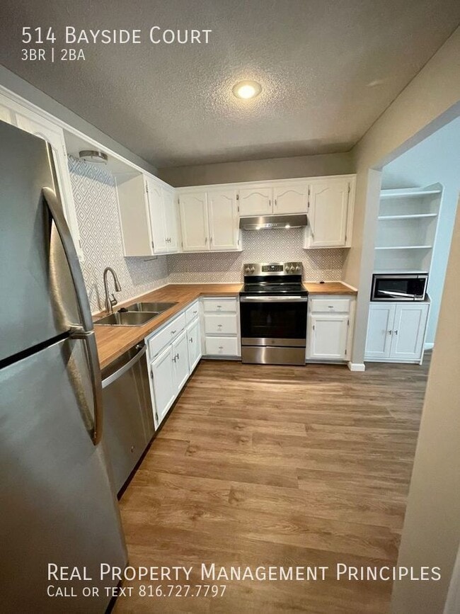 Foto del edificio - 514 Bayside Ct