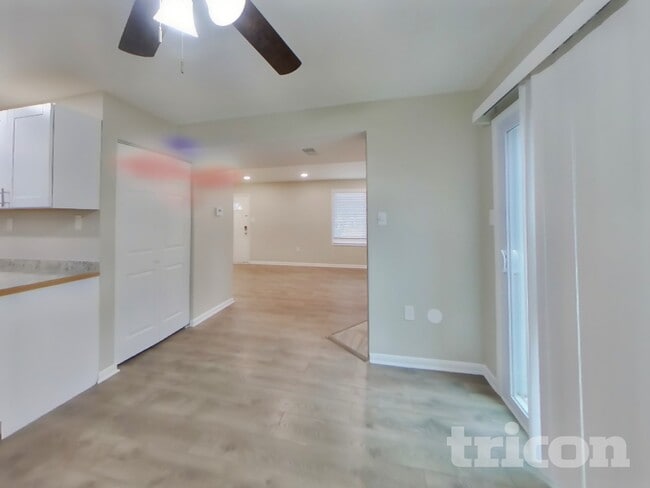 Building Photo - 13032 Thyme Ct