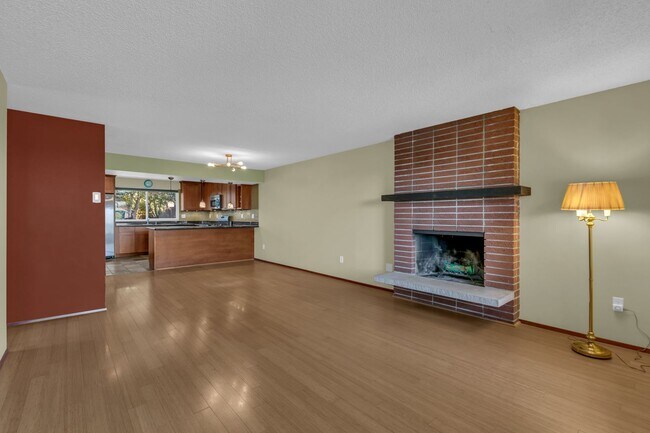 Foto del edificio - Sunrise Heights Rambler ready for you