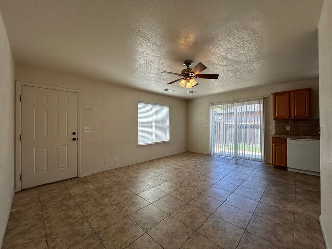 Foto del edificio - 2 Bedroom, 1 Bath ADU