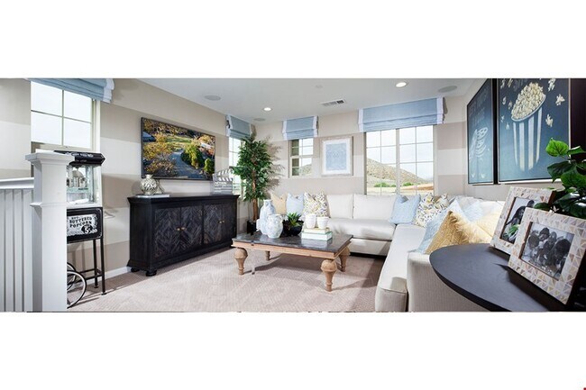 Building Photo - Beautiful three bedroom three bath home lo...