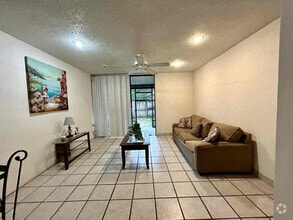 Building Photo - 715 SW 75th St