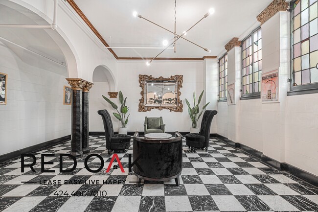 Foto del edificio - 3471 W 5th St