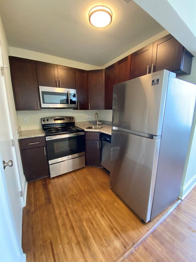 Foto del edificio - Newly Renovated Units in Historic Building