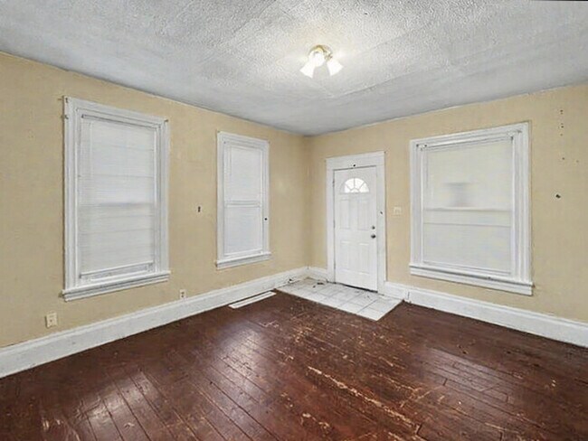 Foto del edificio - 490 Gage St