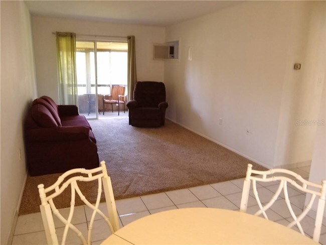 Building Photo - 1861 Restful Dr