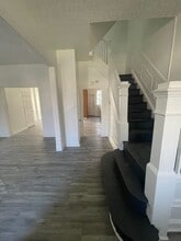 Building Photo - 2905 Norfolk Ave