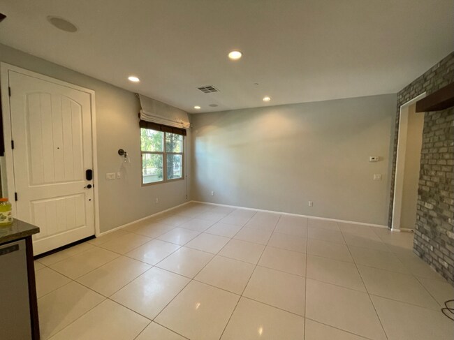 Foto del edificio - 710 S Casita St