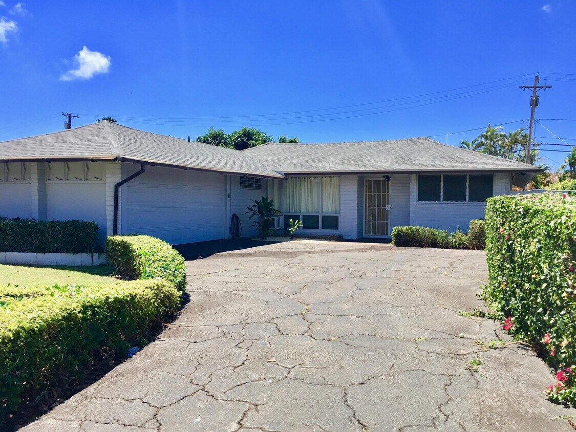 1040 Pueo St, Honolulu, HI 96816 House Rental in Honolulu, HI