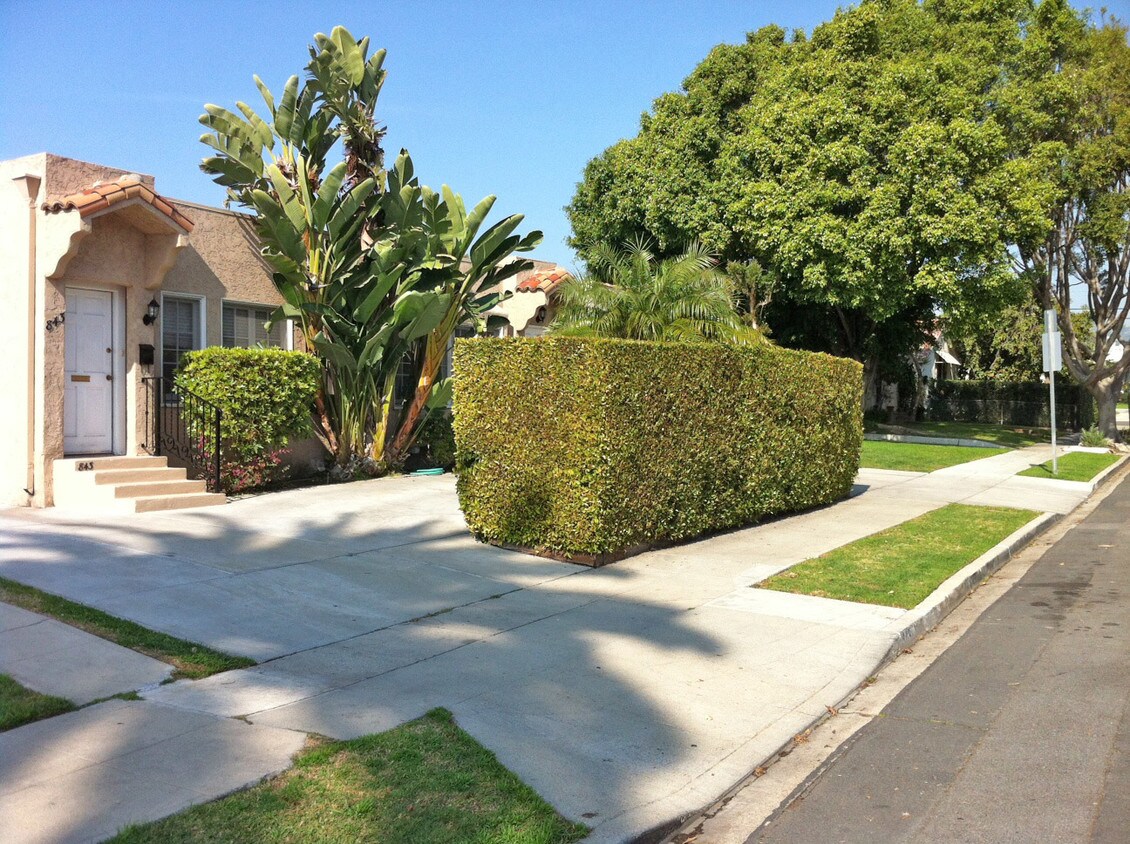 Primary Photo - 845 N Citrus Ave