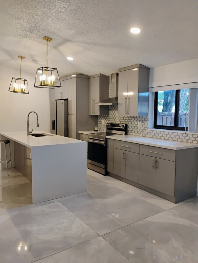 Foto del edificio - 7461 SW 157th Ct