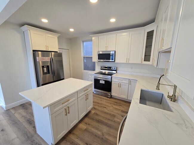 Foto del edificio - 762 E Station St