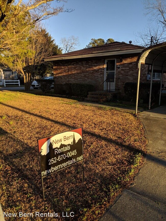 Foto del edificio - 3 br, 1.5 bath House - 1713 Wilmington St